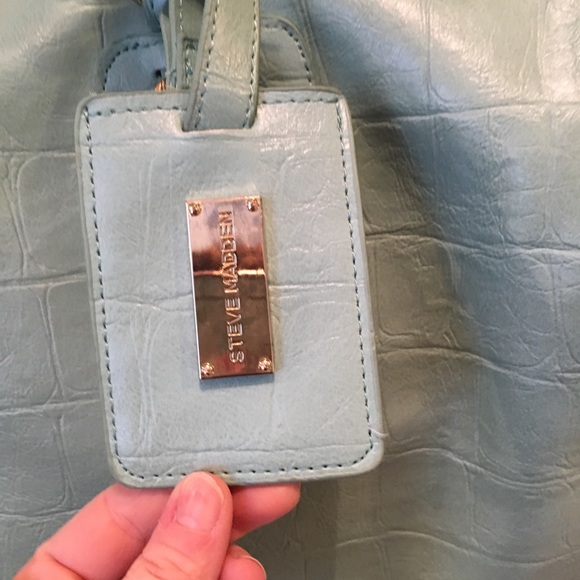 Steve Madden CarryOn - Picture 4 of 7